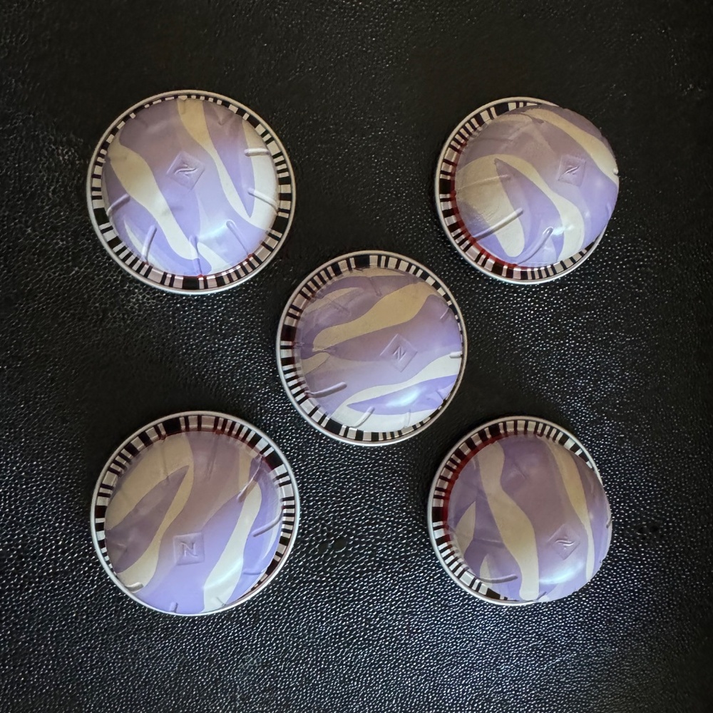 Nespresso Vertuo French Lavender & Vanilla Decaffeinato 5 Pods Sampler - Picture 4 of 5